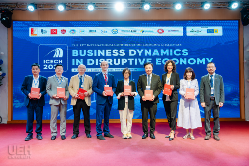 UEH đồng hành cùng Hội thảo Quốc tế ICECH 2025: Thúc đẩy trao đổi học thuật và lan tỏa tri thức vì sự phát triển bền vững