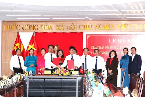 Vĩnh Long ‘bắt tay’ Đại học Kinh tế TPHCM: Hợp lực tri thức, mở hướng phát triển vùng