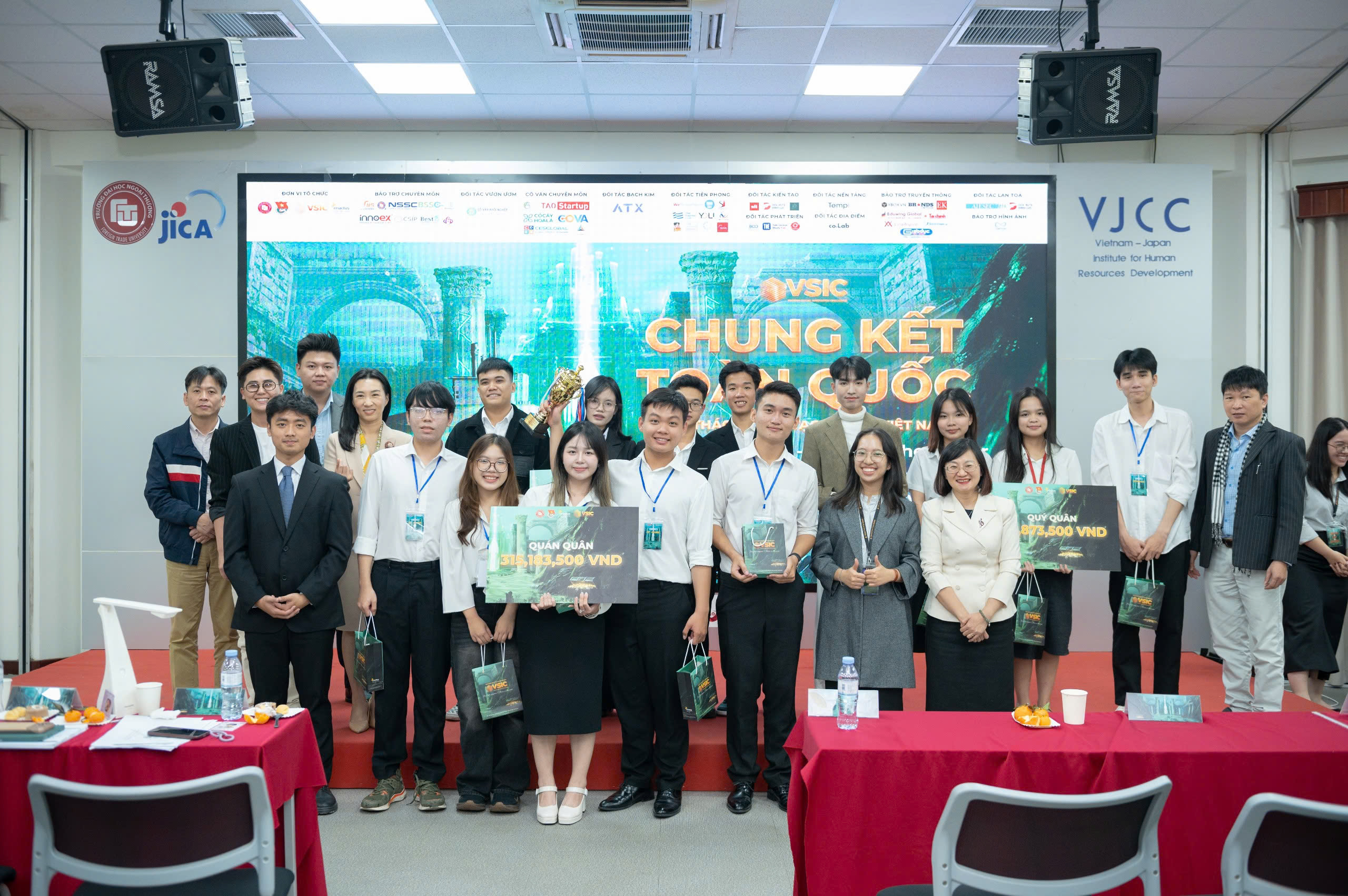 Z7384745259140 Ada138aa42df88ae3b16fb39c062b6c1