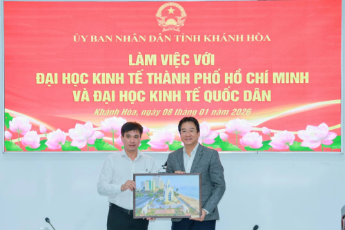 Phó Chủ tịch Thường trực UBND tỉnh Nguyễn Long Biên làm việc với Đại học Kinh tế TP. Hồ Chí Minh và Đại học Kinh tế Quốc dân