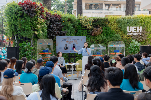 [UEH Open Agora] Open Morning Talk – Đi chậm để hiểu mình giữa áp lực bứt phá ngày hè 