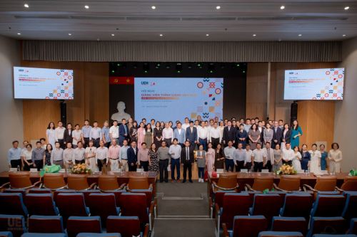 [UEH 50] UEH tổ chức Hội nghị Giảng viên thỉnh giảng UEH 2026: Kết nối tri thức, đồng kiến tạo hệ sinh thái học thuật bền vững